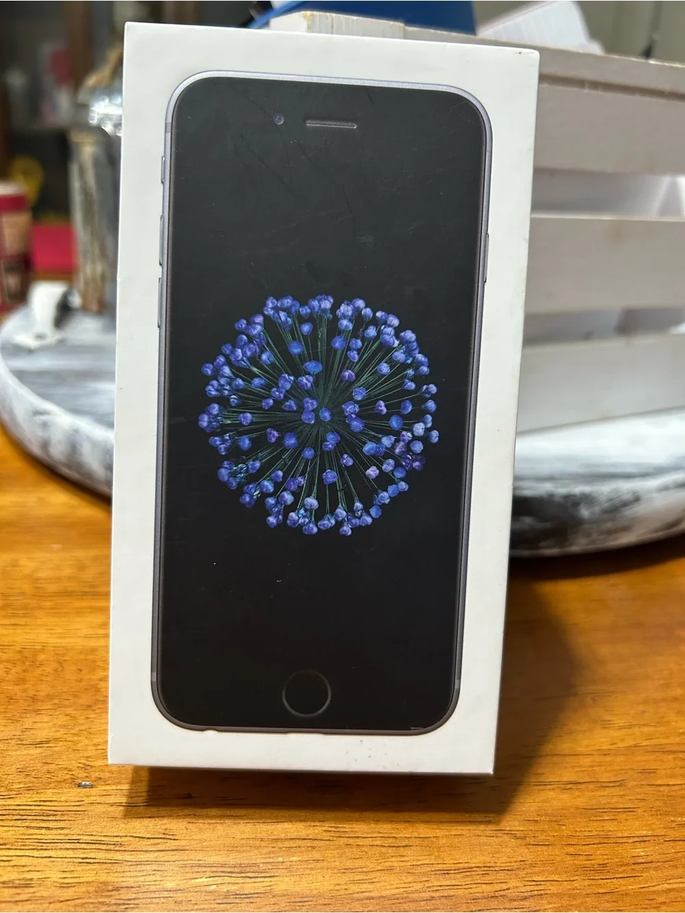 Apple iPhone 6 Space Gray / Silver Dual-Tone Smartphone